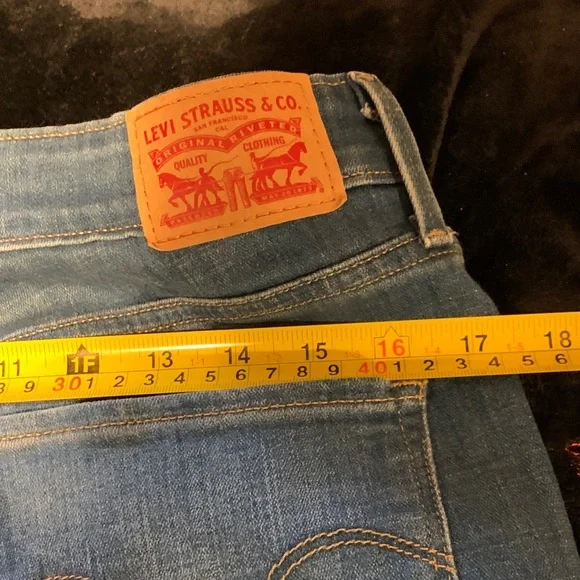 #492 “Levi’s” Embroidered Blue Jeans - Picture 10 of 13